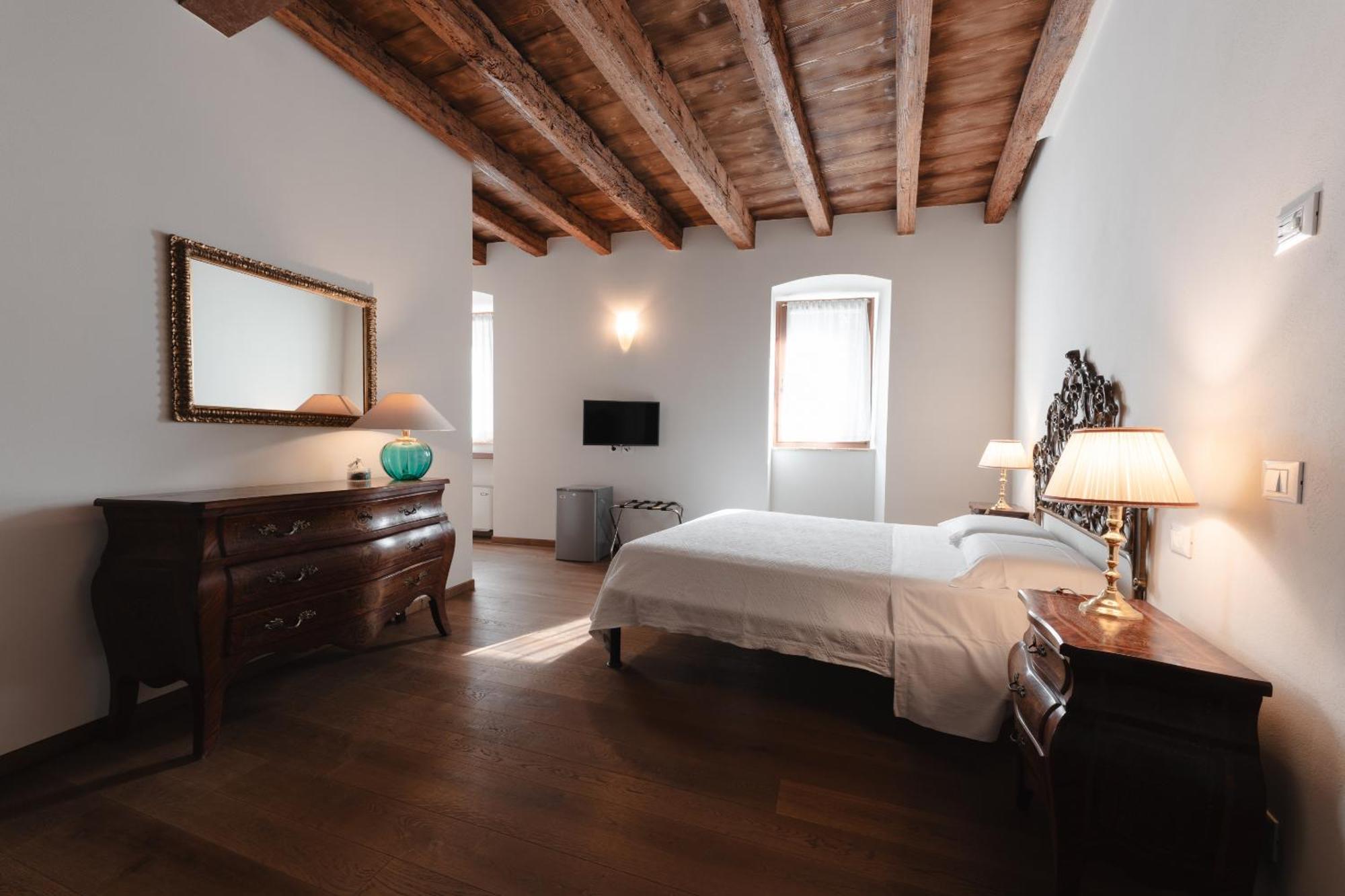 Corte Castello Affi Room photo